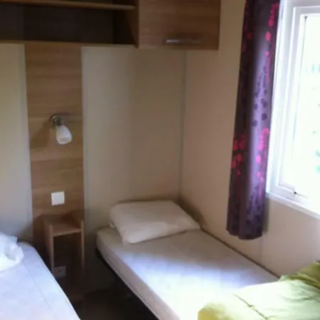 Grand Mobilehome Proche Commodite Fo10 4*